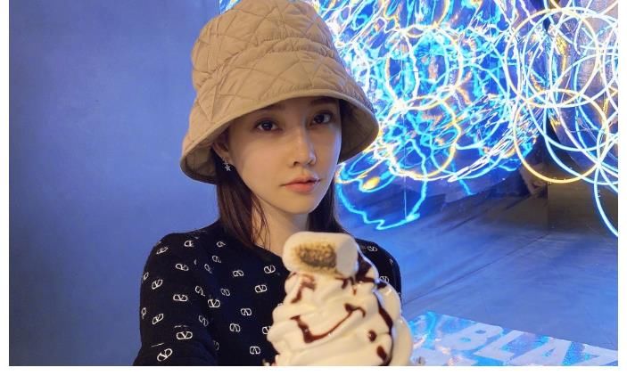 《宇宙音乐之夜》艺人禁忌:冯提莫好真实,看到胡春杨笑出猪叫