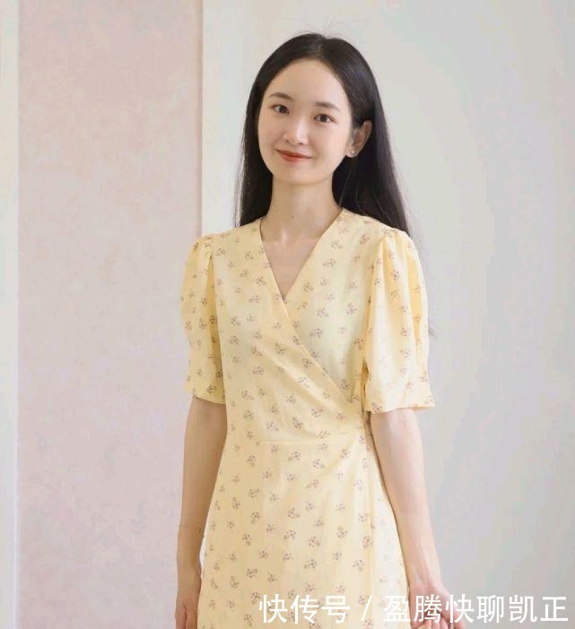 半截裤|只要穿对了，简约的穿搭风格也很撩人，既时髦又有气质