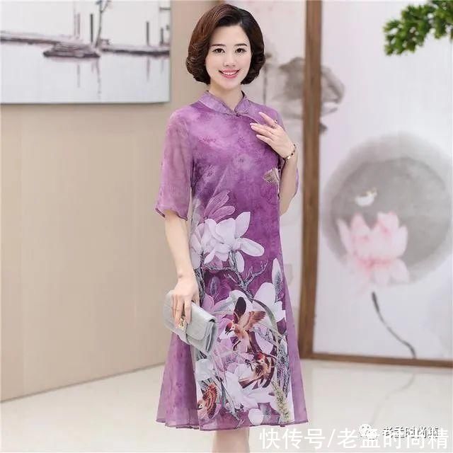 礼物|送给妈妈的连衣裙，2021越穿越年轻的惊喜礼物