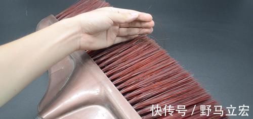 不管家里多有钱，废旧梳子不要扔，懂的人还不多，看完涨知识了