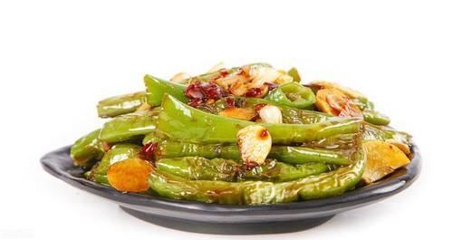 高血压|医生:4样食物易升高血压,高血压要少吃,不然吃再多药也白搭