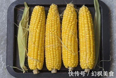 香甜|煮玉米时，别直接下锅！多加“2样”，玉米又香又甜，比买的好吃