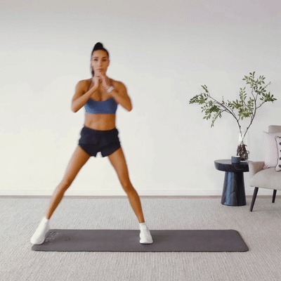 小姐姐|波兰九头身网红模特,蜂腰翘臀大长腿迷人,一举一动彰显女王气质