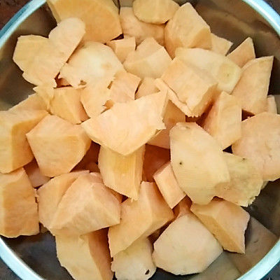 番薯姜片红枣糖水