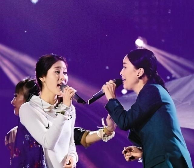 好声音夺冠后再次参赛,第一轮就被淘汰出局,被“打脸”的是谁