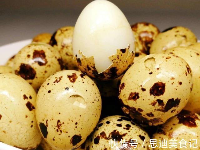 女人|女人别太节俭,平时敞开吃4物,或助你补充黄体酮,预防增生