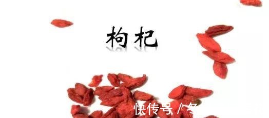 秋季药膳鱿鱼鸡汤!