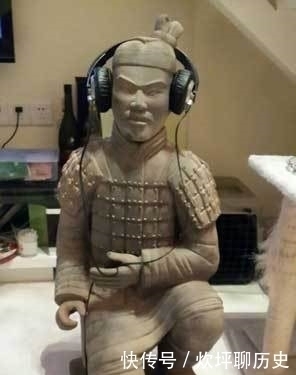兵马俑#你见过最假的文物是啥?网友:第三个是要把我智商按在地上摩擦啊