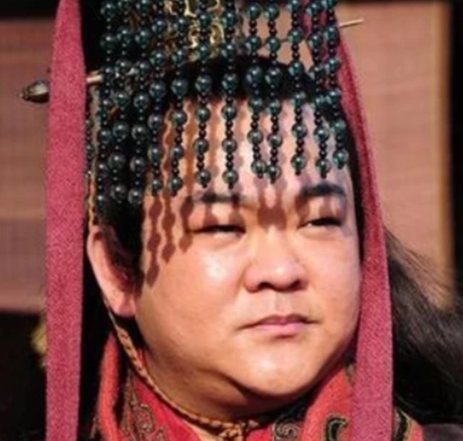 阿斗|诸葛亮死前，阿斗问了一句话，吓得诸葛亮冒冷汗：原来你在装傻！