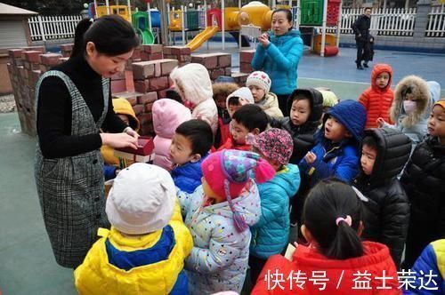 开开心心|幼儿园3种“冷暴力”,父母需提高警惕,你的孩子可能也深受其害