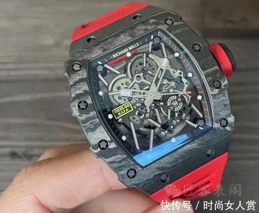 为什么说镂空表是一种透视艺术?