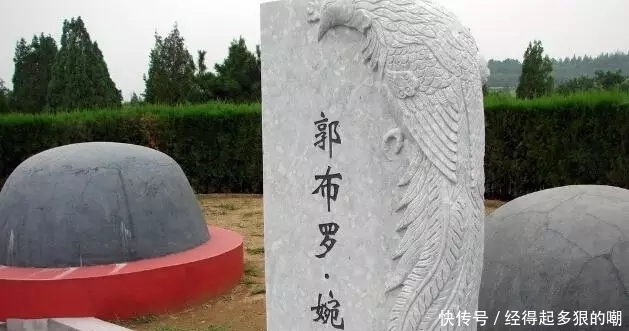 末代皇帝|末代皇帝溥仪为何将婉容的孩子扔到火堆中,她真的背叛溥仪了吗?