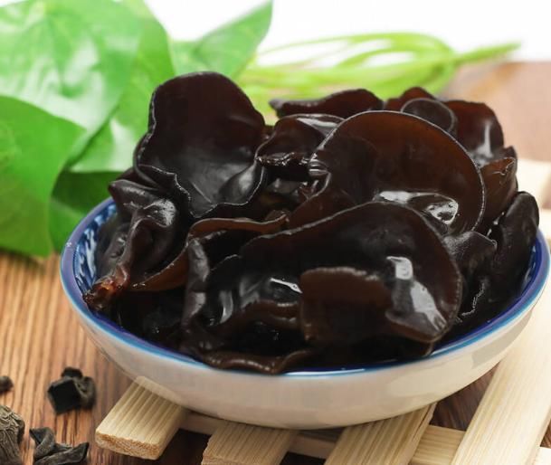 良言：炒木耳不要放此物，不然就是沒事找事，早知道早注意