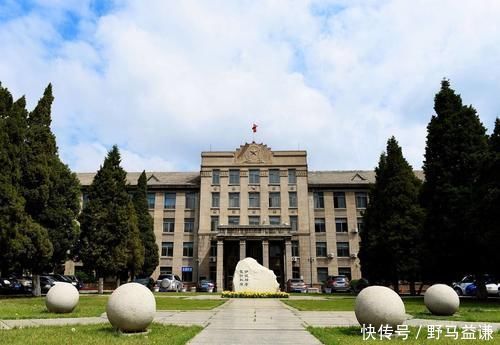 这所以省命名的211大学，排名逐年下滑，王牌专业很多人并不知道