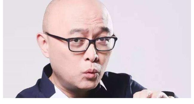 郭麒麟|她是孟非的女儿,如今23岁太优秀,难怪郭德纲着急结亲家