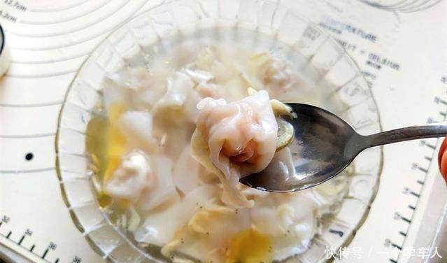 谁说馄饨只用肉,我家馄饨馅只用一半肉加一半它,比卖的鲜百倍