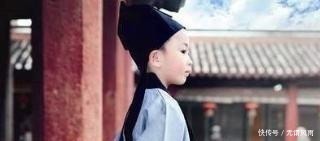 神童&明朝一神童,无人能考倒他,皇帝不信,亲自出一上联,神童的下联!