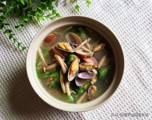 汤水|对付秋燥必喝的汤,3样食材煮一锅,清甜鲜美,好喝无负担身体棒