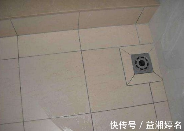 卫生间|邻居卫生间装修竟把地面装成斜坡状,我笑他傻,一问才知我错了!