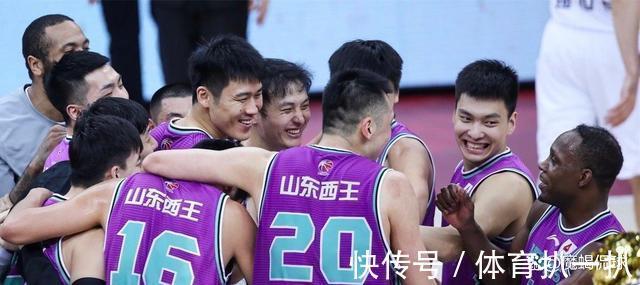 陶汉林|哈德森再成为救世主,山东高速男篮险胜广厦,内线发挥成胜负关键