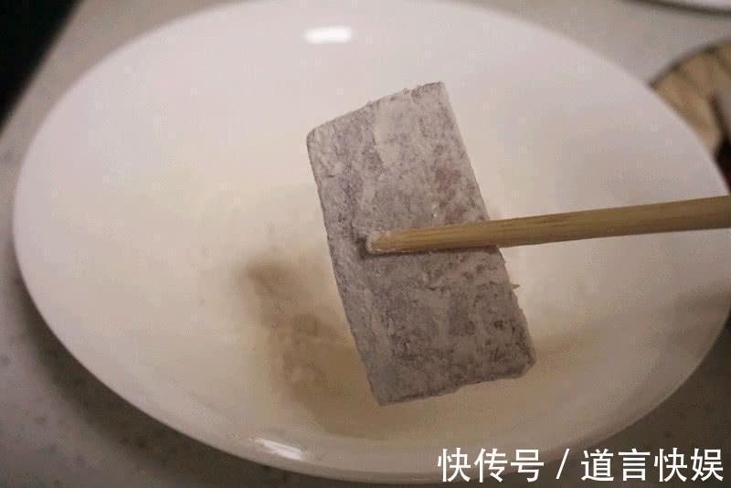 花椒粒|带鱼怎么做才能好吃不腥教你一招，出锅鲜香，肉质滑嫩无腥味！
