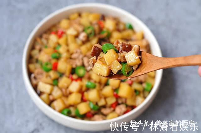 香菇|我家土豆从不炒丝，自从学会此做法，1周做5次，孩子不嫌多！