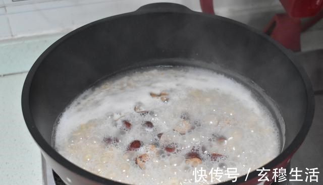 燕麦羹|上班早我家常做这3款早餐,简单省事好吃又营养,一天都有好心情