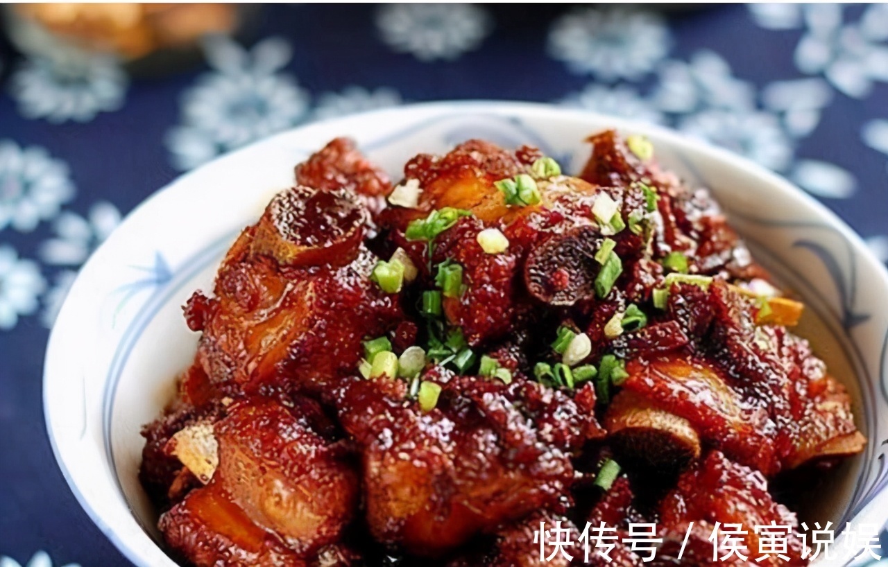 炖豆腐|女人爱美常吃三种美食,排毒润肤,延缓衰老,增强皮肤弹性