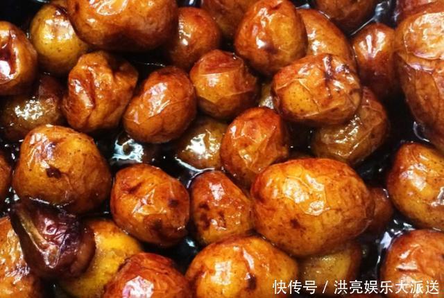 浓郁|一种土豆新做法,连皮都不用削,酱香浓郁,简单又美味