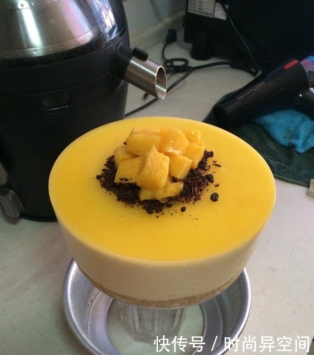 适合|做这个蛋糕不需要烤箱,有冰箱就能做,正适合夏天吃