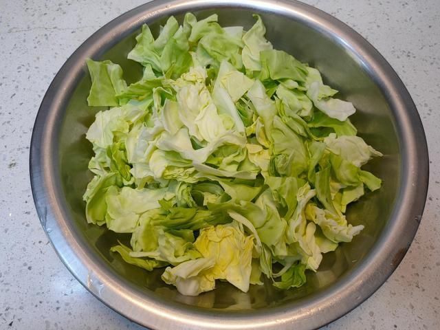 夏天常吃“不死菜”，维生素是番茄的3倍，脆嫩鲜香、比肉还好吃