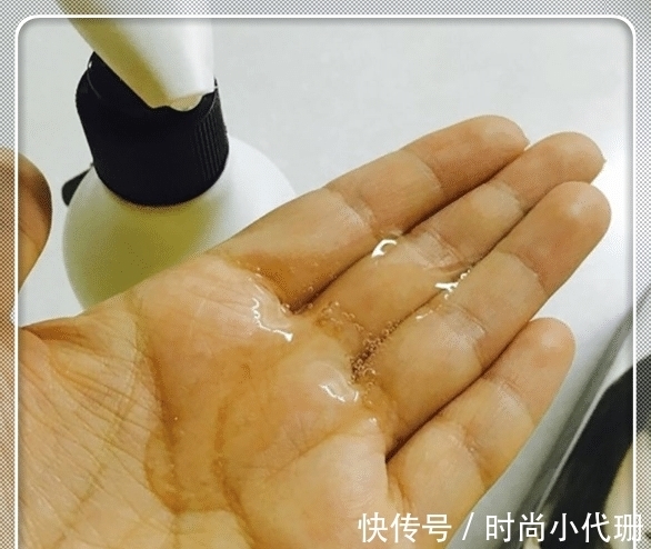 矿物油|这3种“洗发水”已被拉入黑名单,家家户户却爱用,难怪头发“大把掉”!