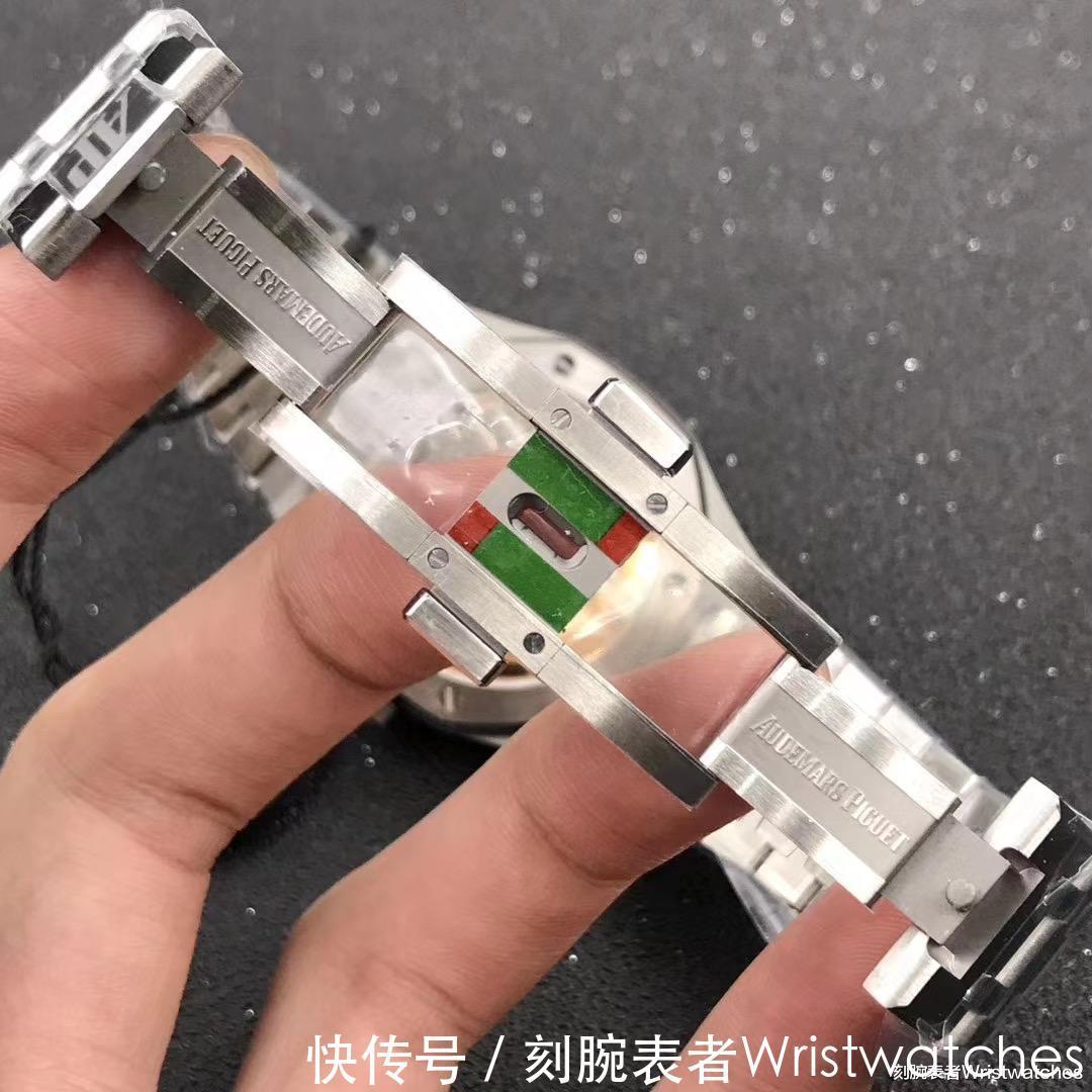 橡树|ZF厂爱彼AP15500白盘细节评测优缺点如何?