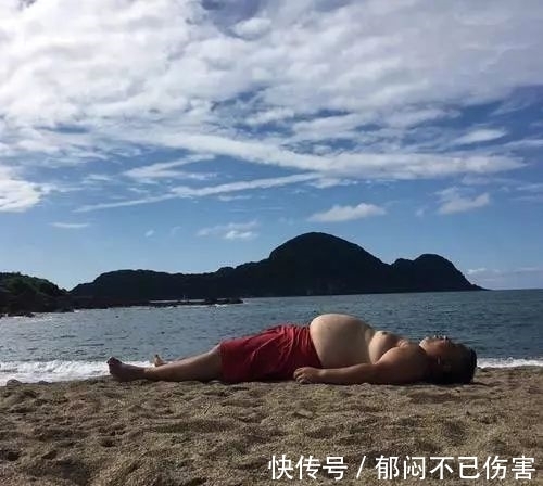 |笑话段子搞笑图片:一笑解千愁,保证让你乐一天