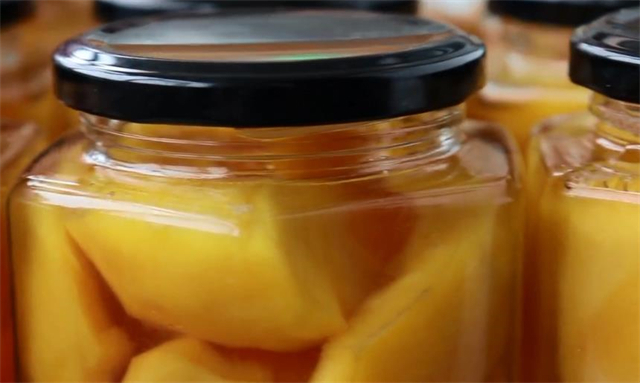 空气体|这才是黄桃罐头正确的做法,果肉香甜爽口有技巧,放一年不会坏