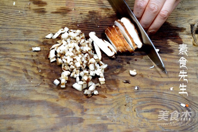 香菇|它被称为天然消炎药，夏季不管多贵都要多吃，排出体内湿气一身轻