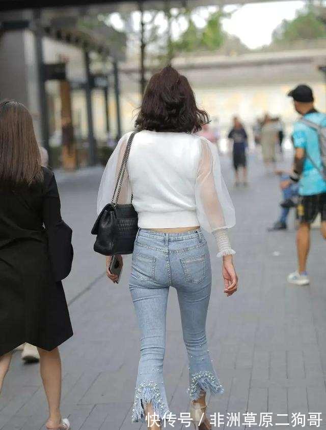 穿搭|华丽典雅的打底裤穿搭帅气有魅力,如花美眷神采迷人,还能显瘦