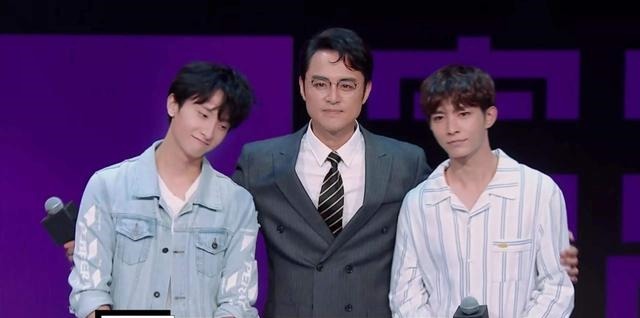 国产|国产综艺变“注水猪肉”!一期节目7个小时,按分钟算钱