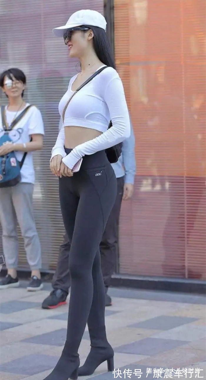 大头妹 打底裤也能穿出新潮流,时髦又洋气,气质高贵又撩人