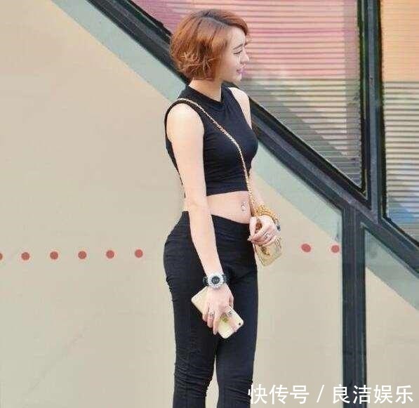 卫衣 打底裤永不过时,凸显时尚气质,时尚格调不局限!