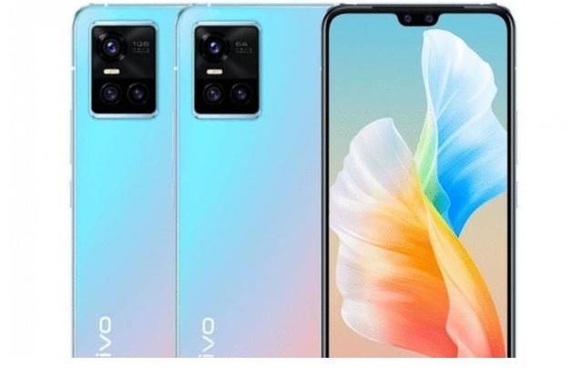 风犬少年的天空|“自然美”95后小花张婧仪参加品牌发布会，现场展示“清新”自拍