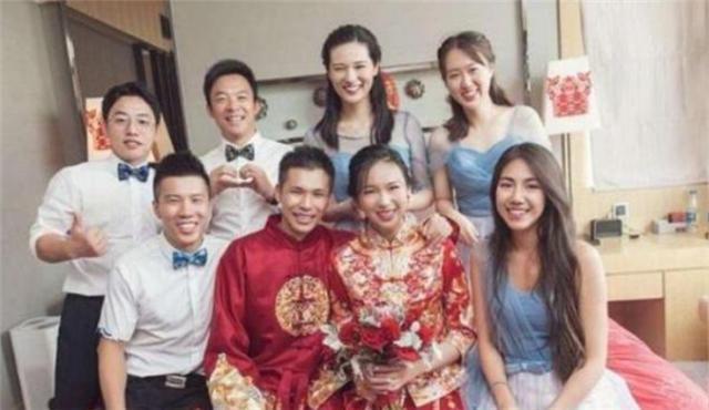 奥运冠军张成龙,出身普通却被富婆倒追,如今身价过亿生活甜蜜