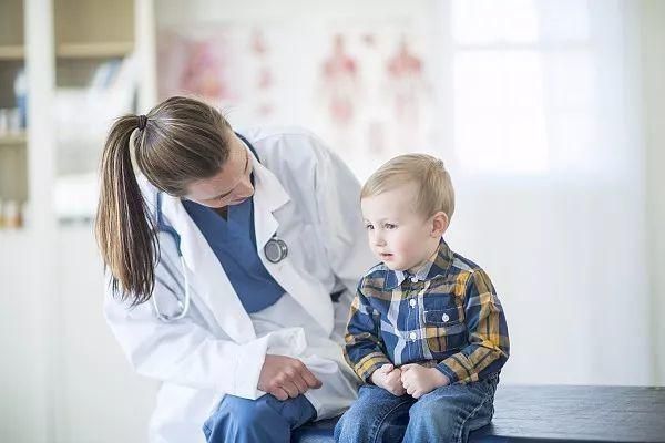 身高|孩子身高受父母遗传有多大?答案可能和你想得不一样!