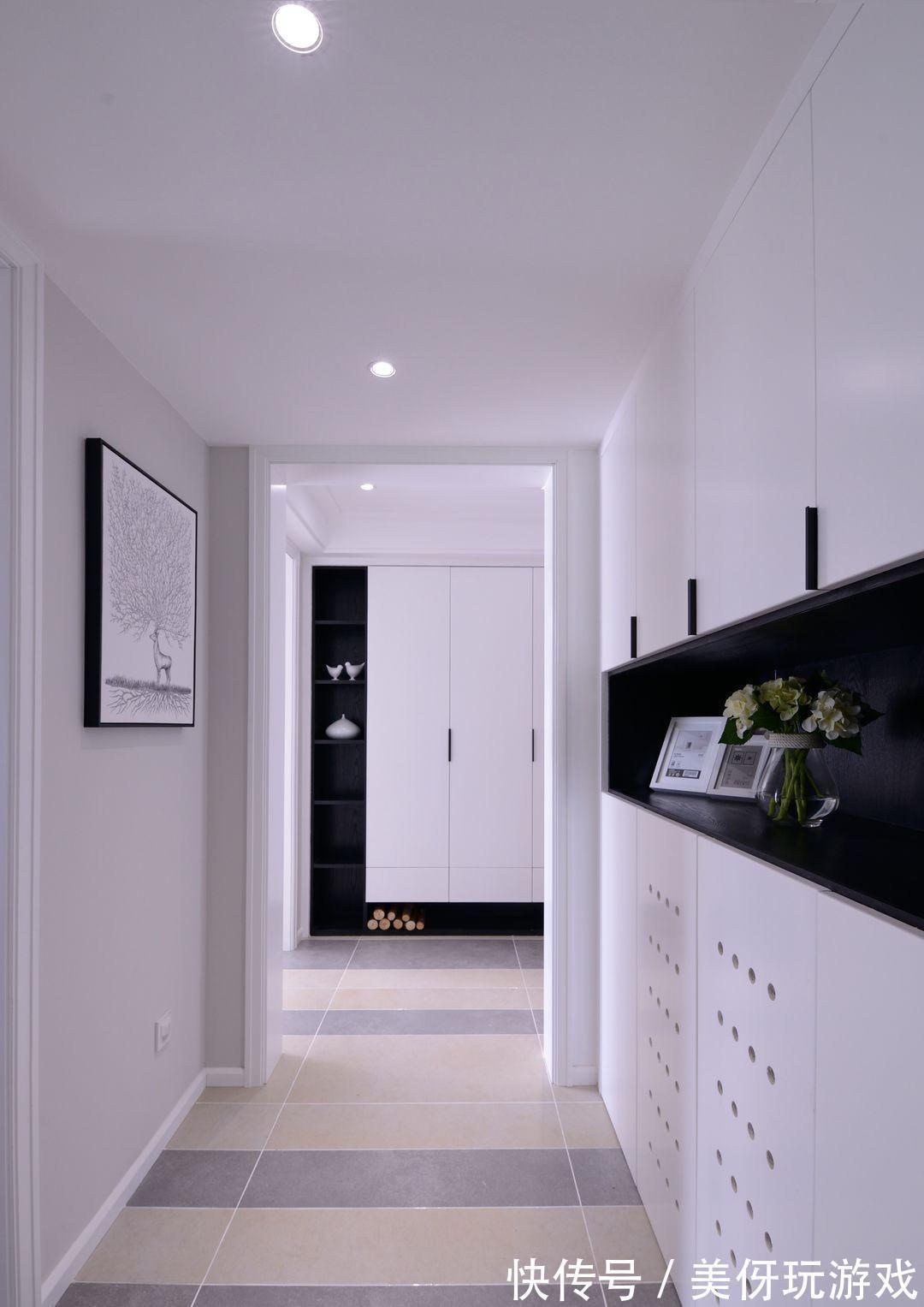 李文伟|将时光碎片收集起来,在光影间,拼凑出让人踏实的安居之所