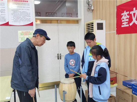 潍县锣鼓！民间文化遗产——潍县锣鼓走进奎文区幸福街小学