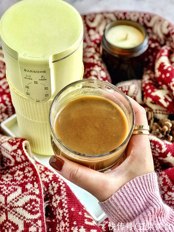 ??哪杯是你??冬日里暖手的那一杯？