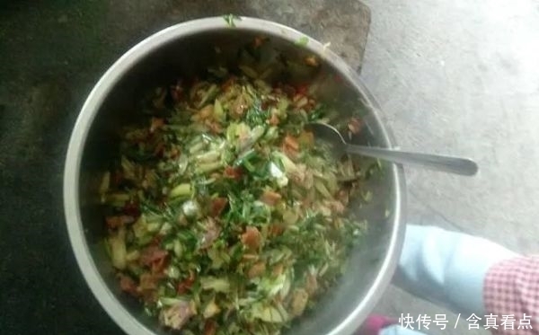 春季吃艾好养生!“艾米果”的正宗做法,客家人特有的一道小吃