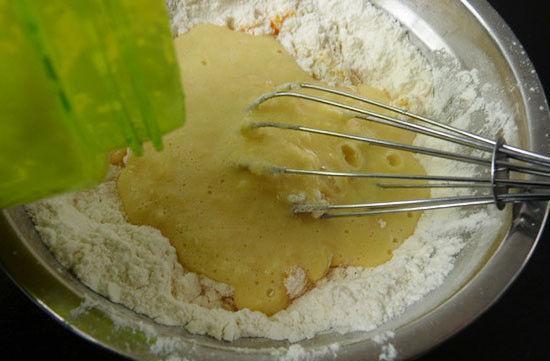 鸡蛋|玉米还能这样做早餐,加点面粉和鸡蛋做的早餐饼,好吃到飞起