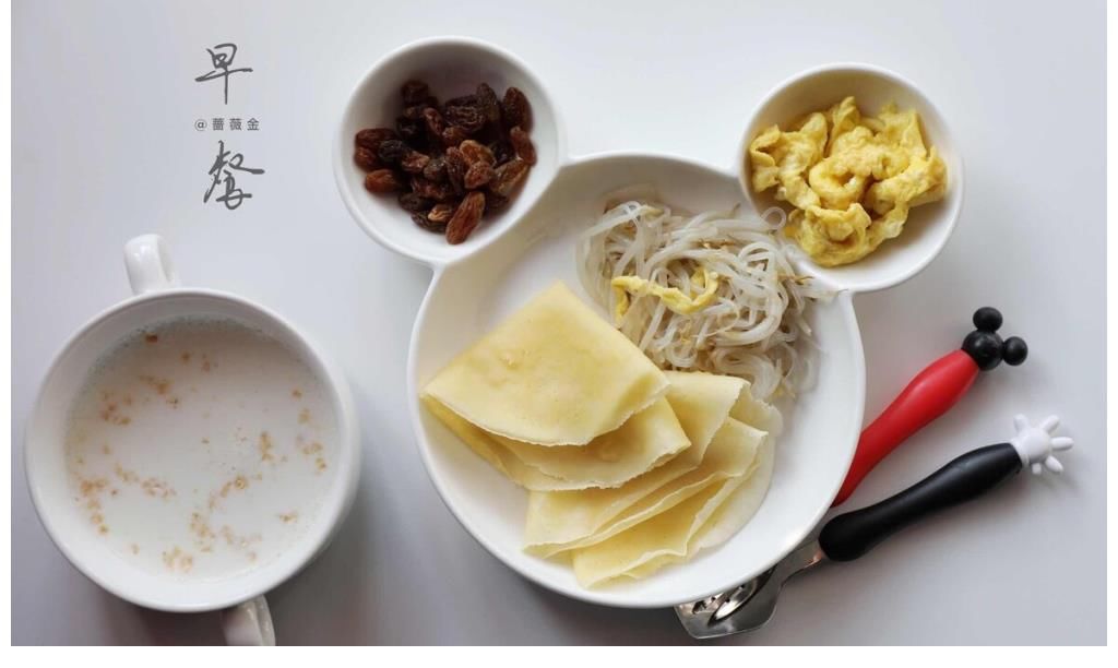 钙质|早晨是养骨最佳时间,医生:常吃3种食物,补充钙质,骨骼更健康