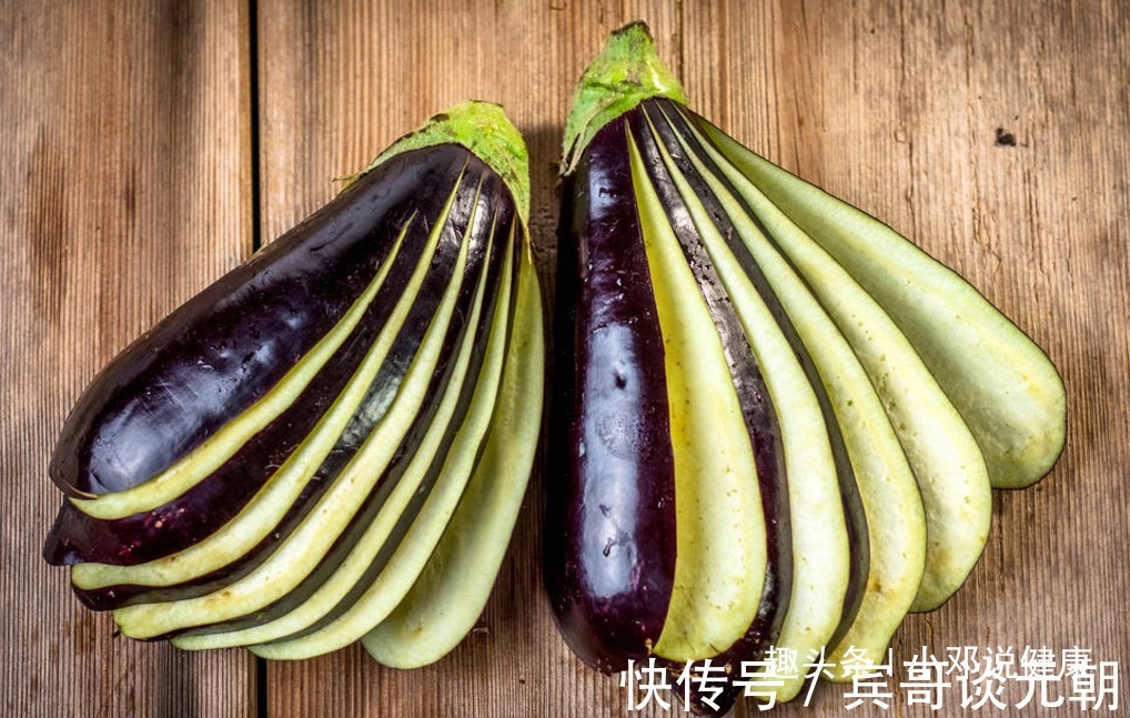 降血压|茄子配上它,降低高血脂,降血压!女人不想满脸皱纹,可以试试